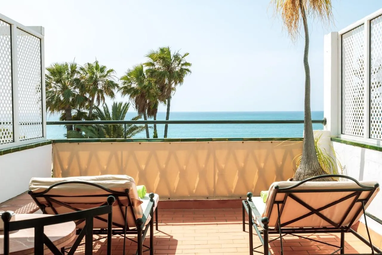 Hotel Carabeo Nerja