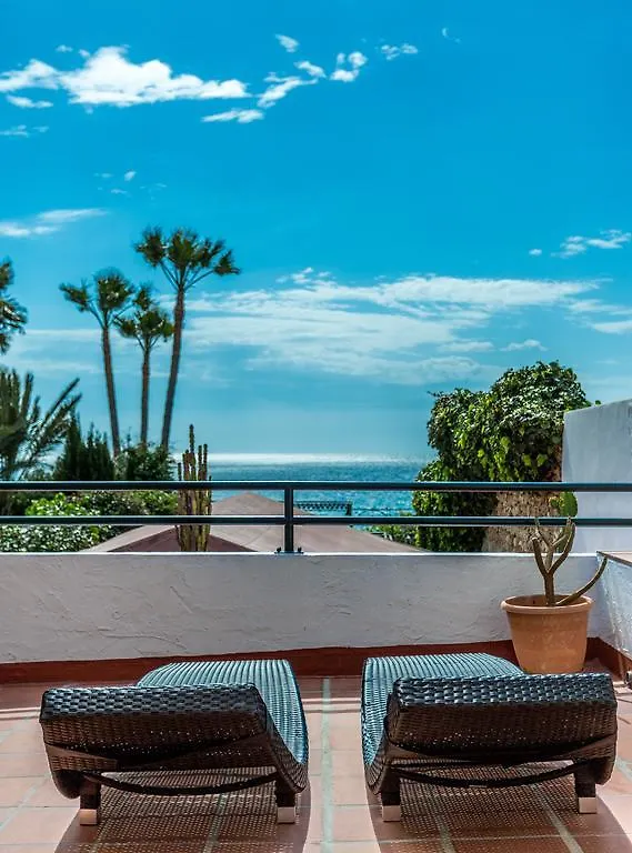 Hotel Carabeo Nerja