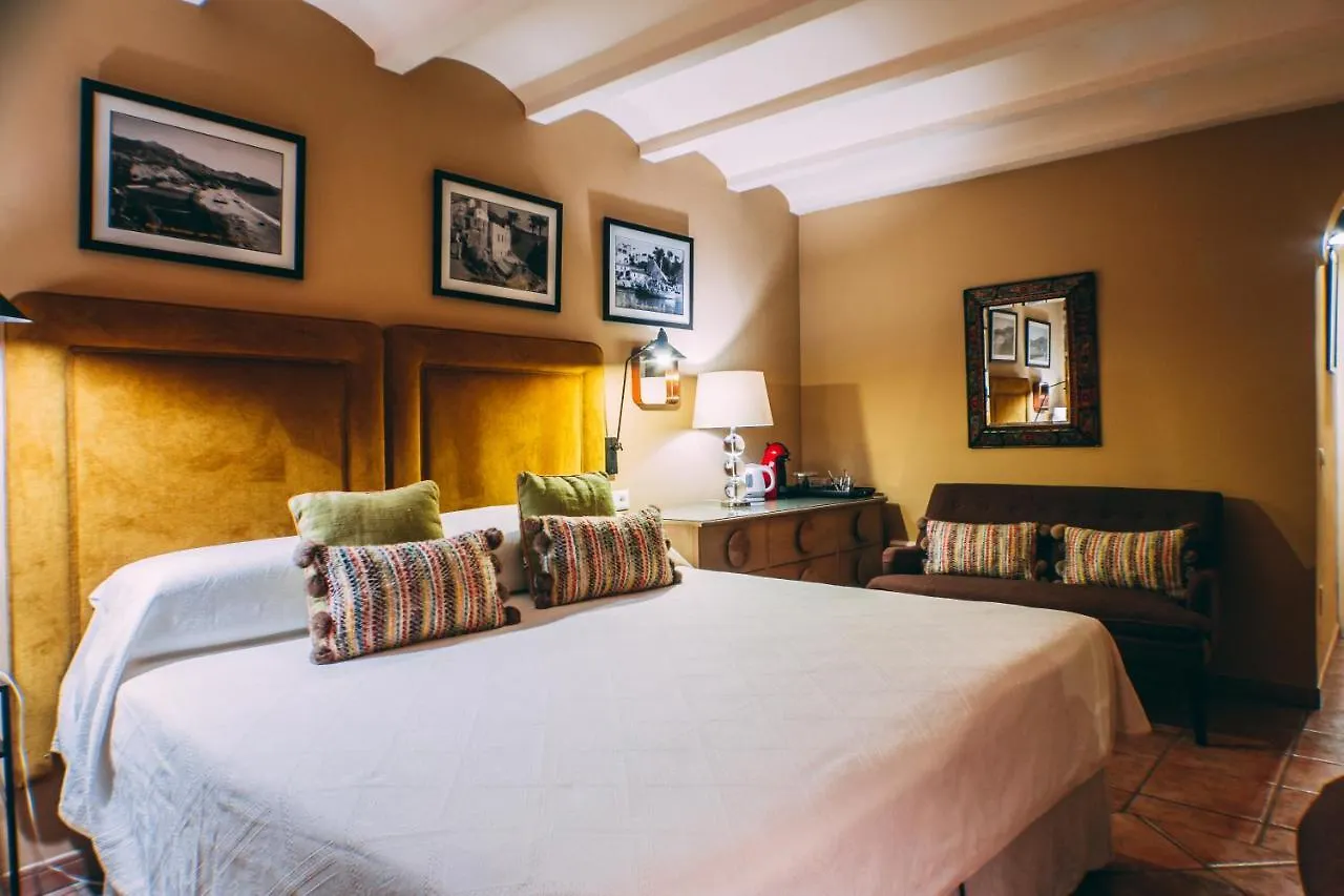 Hotel Carabeo 네르하 0*,  스페인